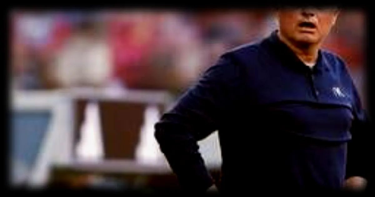 Real Madrid : José Mourinho en pole position pour reprendre le banc madrilène selon le président Florentino Pérez