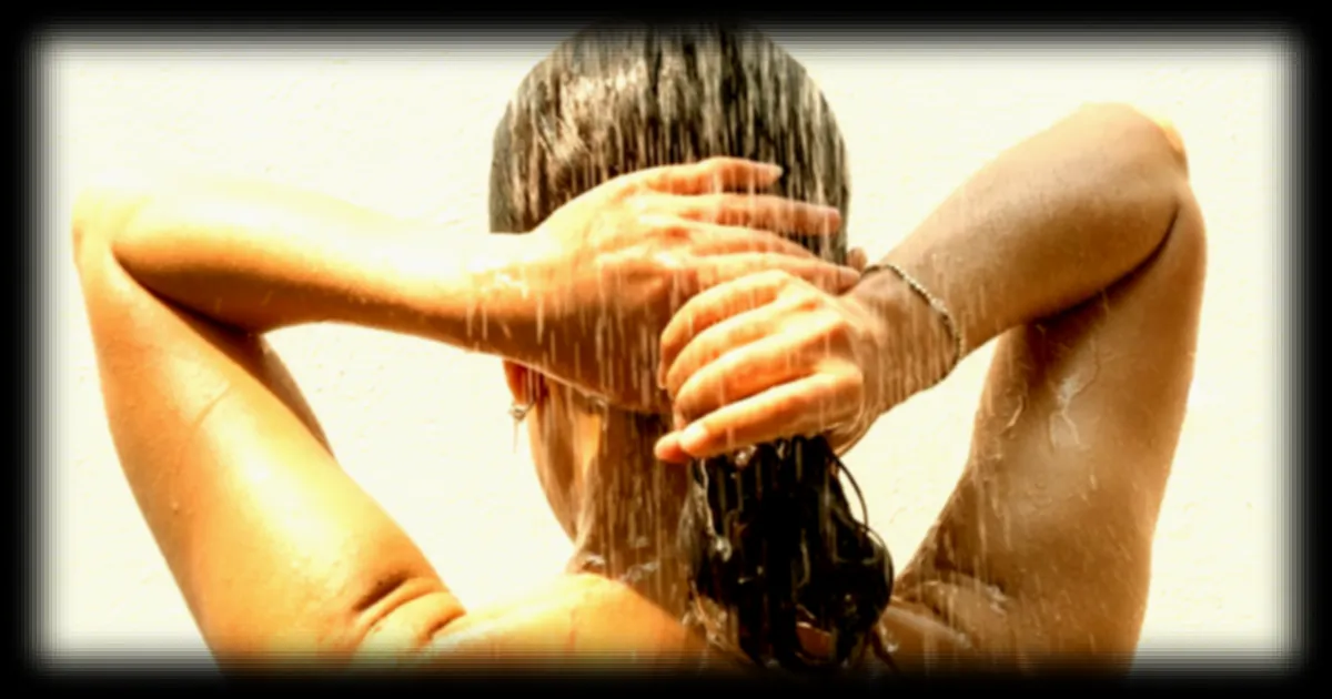 Réduire son cholestérol grâce à la douche froide : les conseils de deux cardiologues
