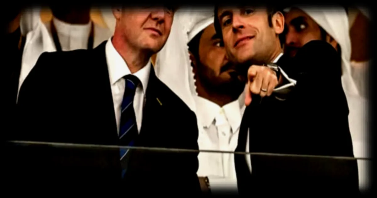 Rencontre entre Emmanuel Macron, Gianni Infantino et Youri Djorkaeff à trois mois de la Coupe du monde 2026