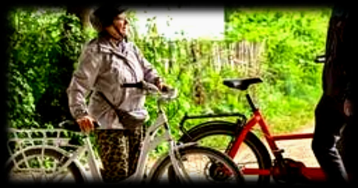 Reprendre confiance à vélo : Roazhon Mobility forme les adultes au sud de Rennes