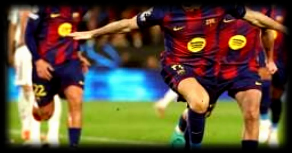 Robert Lewandowski bat Lionel Messi et etablit deux records en Ligue des champions