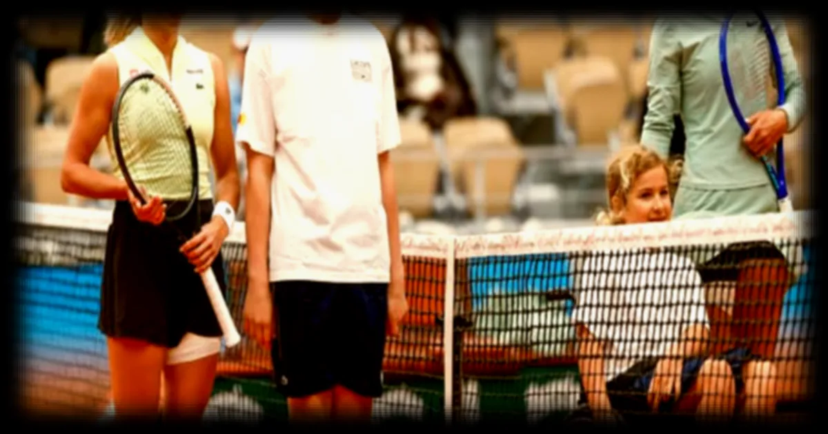 Roland-Garros 2026 : deux enfants en situation de handicap vivent leur rêve sur le court Philippe-Chatrier