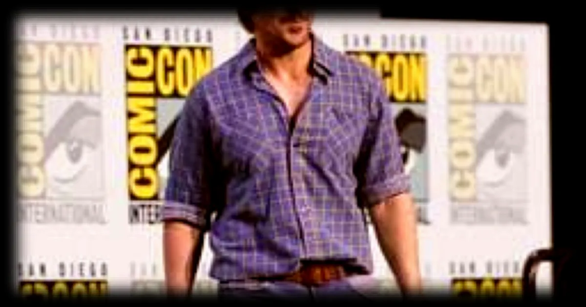 Ryan Gosling se moque gentiment d'un journaliste bloqué dans le désert pendant une interview