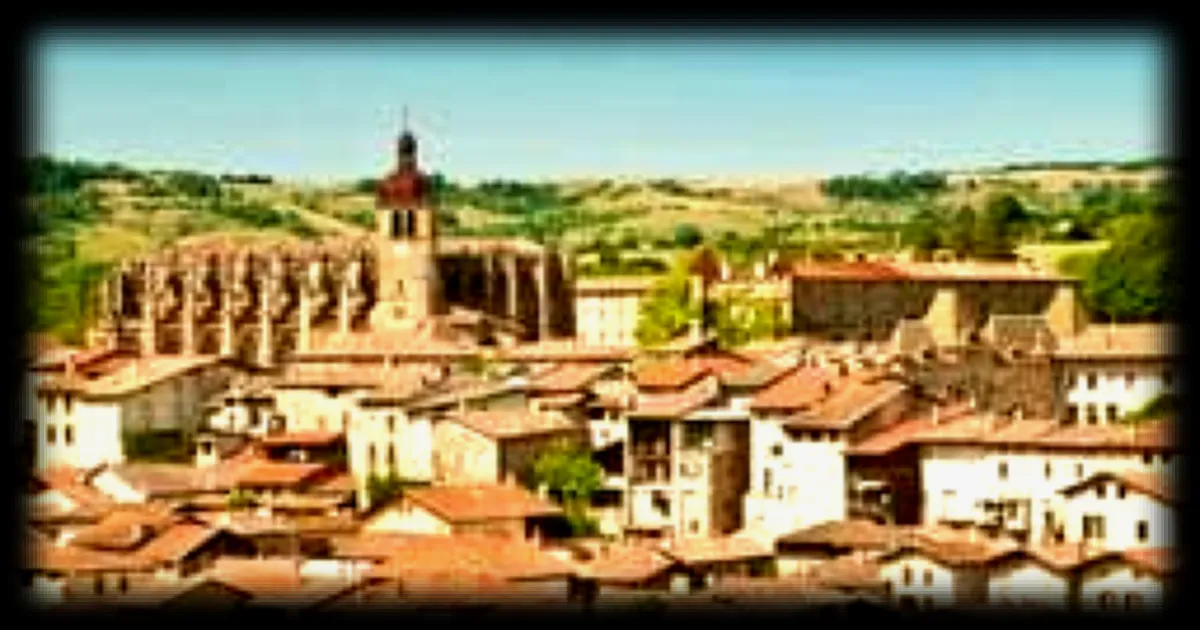 Saint-Antoine-l'Abbaye, joyau médiéval aux portes du Vercors classé parmi les plus beaux villages de France
