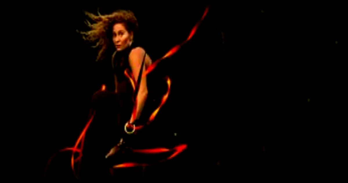 Salomé Cholet, la championne de highline freestyle qui défie les limites