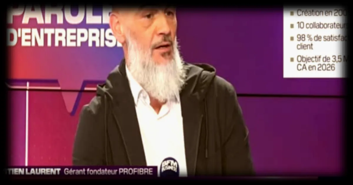 Sébastion Laurent (Profibre) présente la maintenance d'endoscopes souples