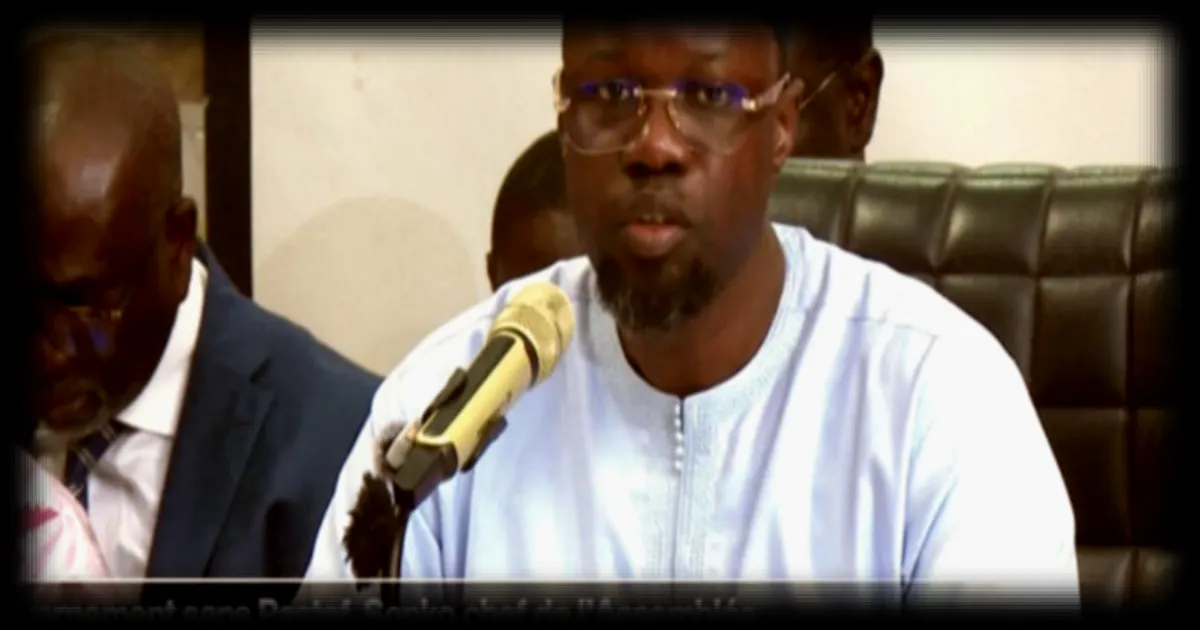 Sénégal : Ousmane Sonko s’impose comme figure centrale de l’opposition face au gouvernement Faye