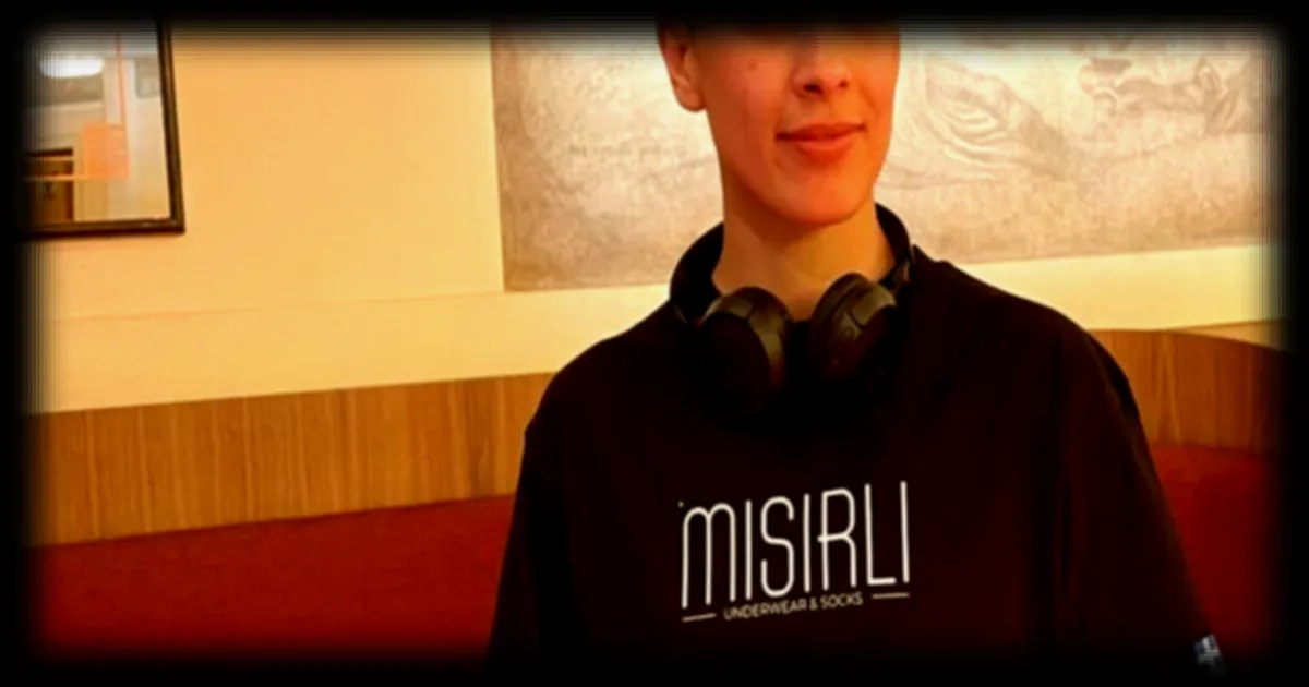 Shiva Nariman, la boxeuse iranienne qui combat pour sa liberte sur le ring