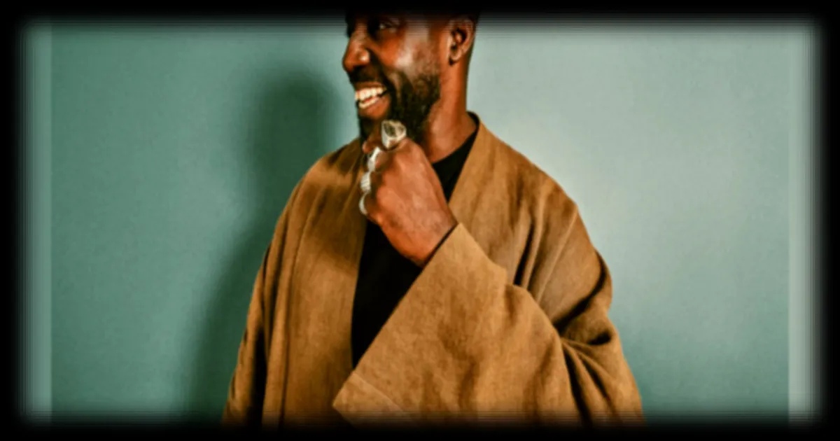 Sly Johnson: Un nouvel album mêlant soul, jazz, hip-hop et héritage familial avec 'Mister Johnson'