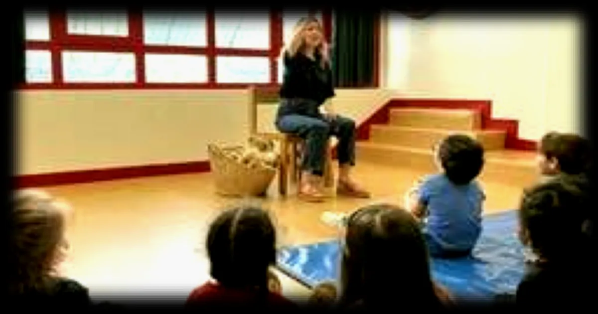 Spectacle sur le consentement dans les écoles maternelles parisiennes