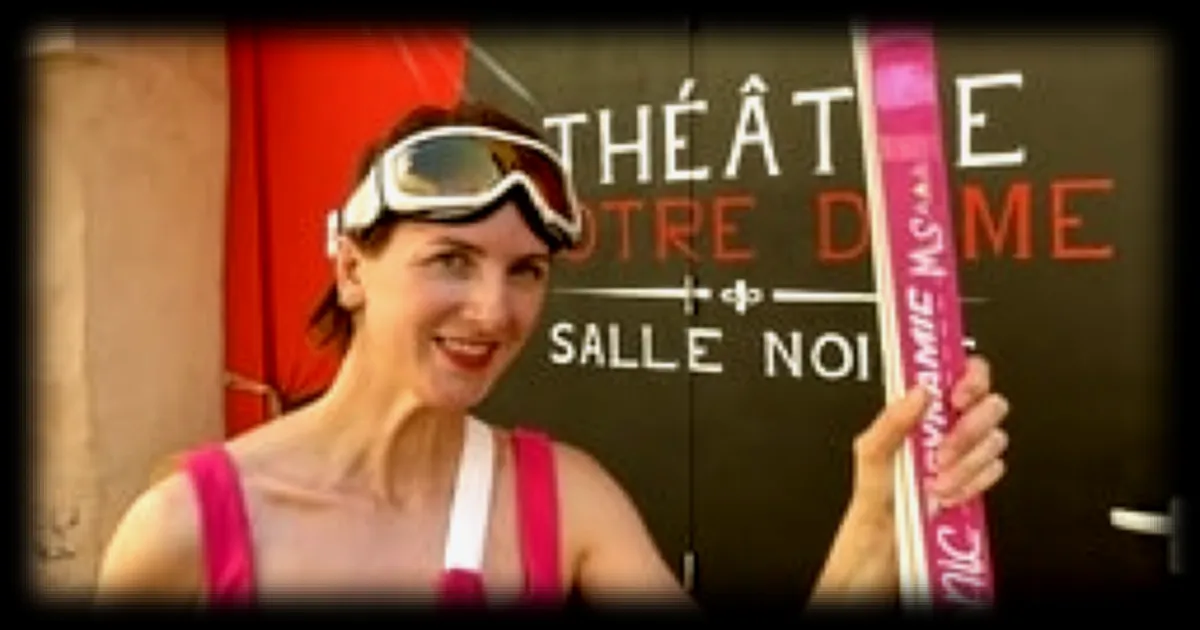 Stéphanie Paviet, une artiste de 40 ans, présente son premier festival d'Avignon