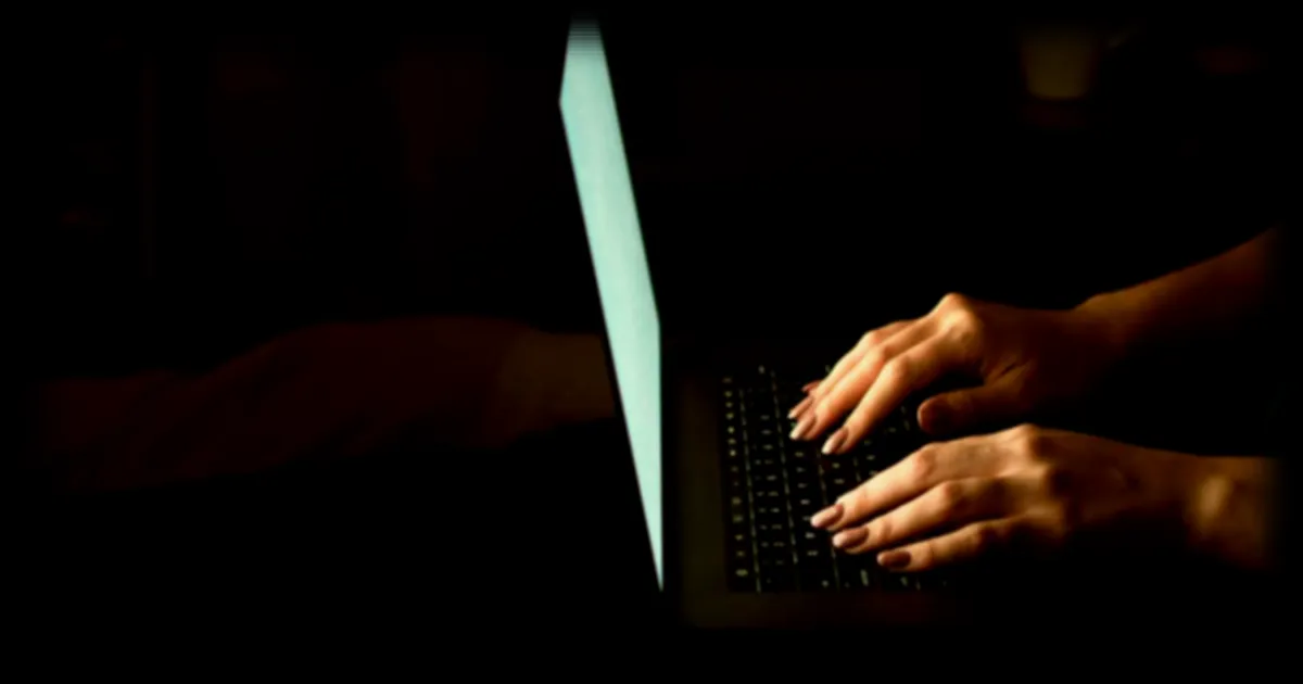 Surfshark Starter vs IPVanish Essentiel : quel VPN pour petit budget ?