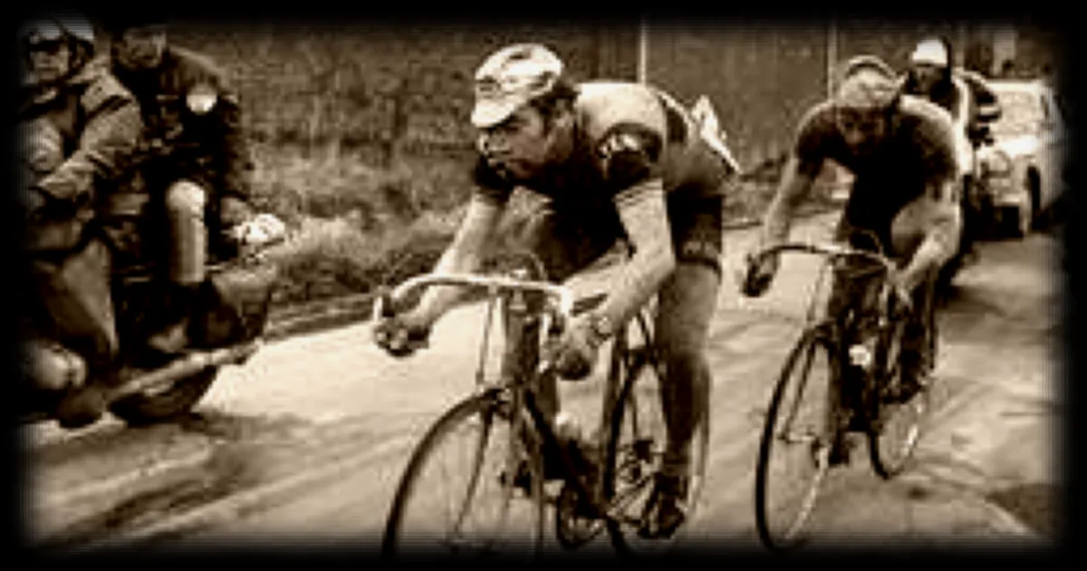 Tadej Pogacar proche de réaliser l'exploit des cinq Monuments du cyclisme