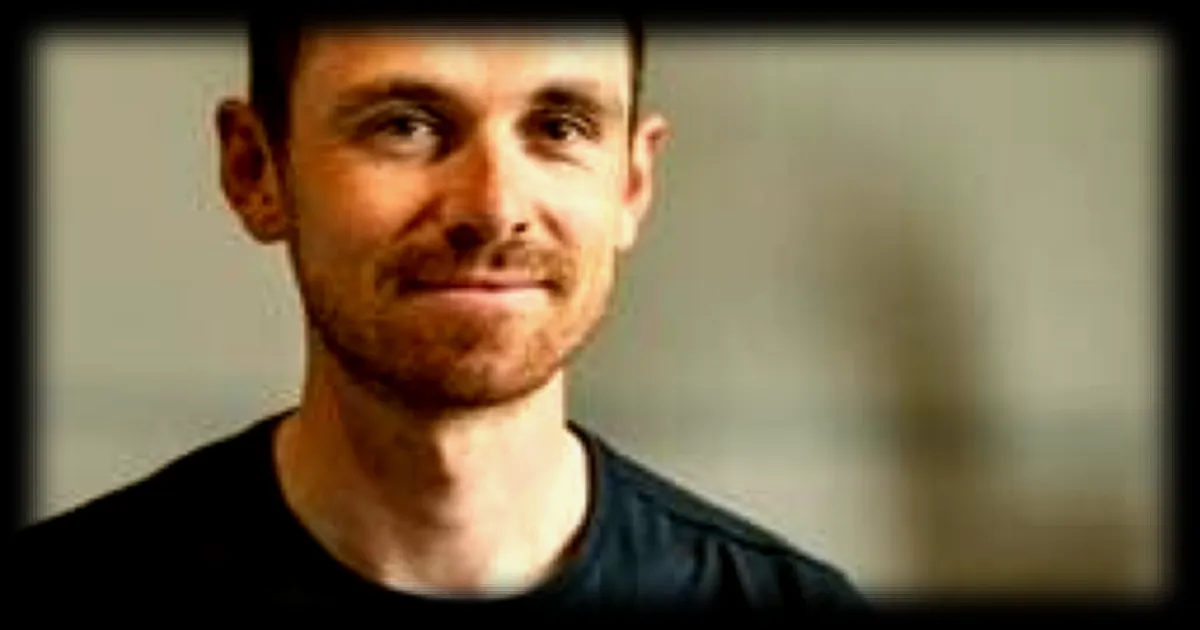 Thibault Guernalec, cycliste breton, reprend la compétition après un accident