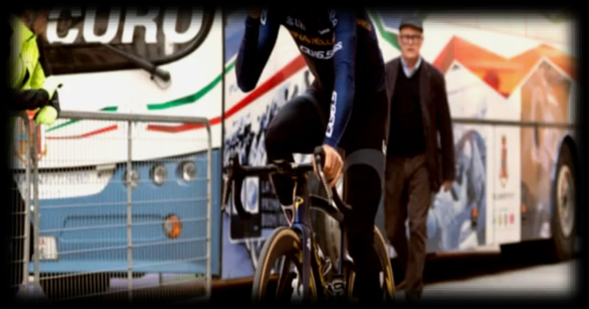 Tom Pidcock : une chute horrible mais un coureur chanceux