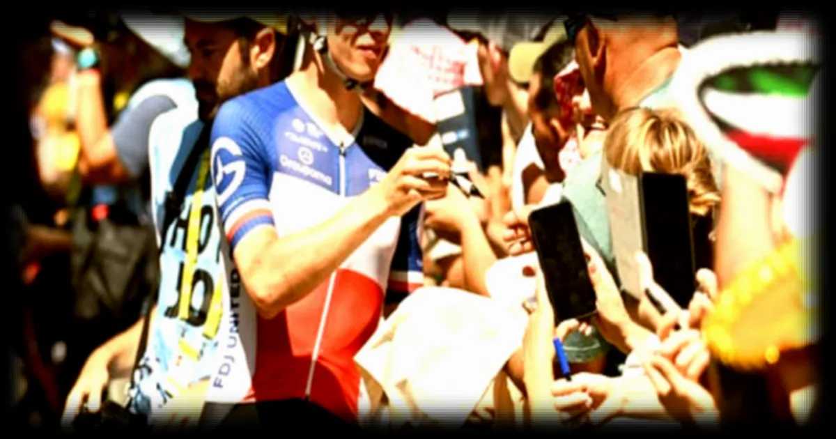 Tour de France 2026 : les coureurs français ambitionnent une victoire d'étape pour le 14 juillet