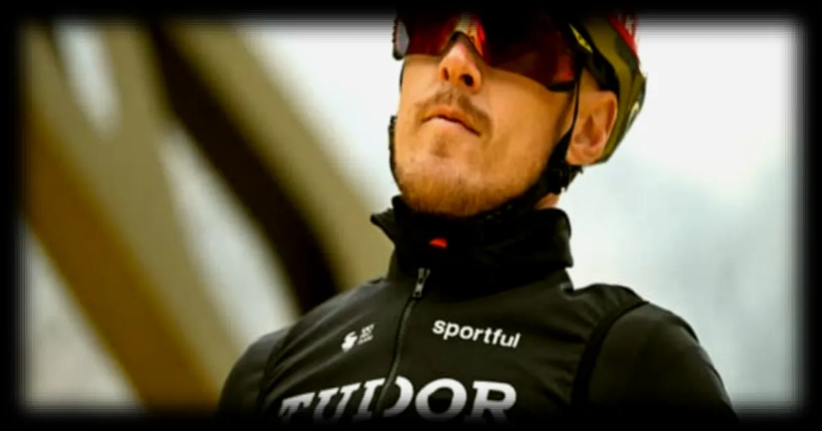 Tour des Flandres 2026 : Matteo Trentin victime d'une lourde chute et contraint à une opération chirurgicale