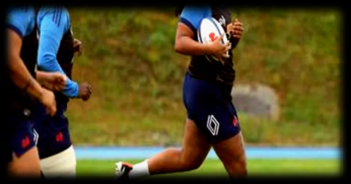 Tournoi des Six Nations 2026 : Ambre Mwayembe, élue joueuse du match face à l'Irlande, s'impose comme un pilier du XV de France