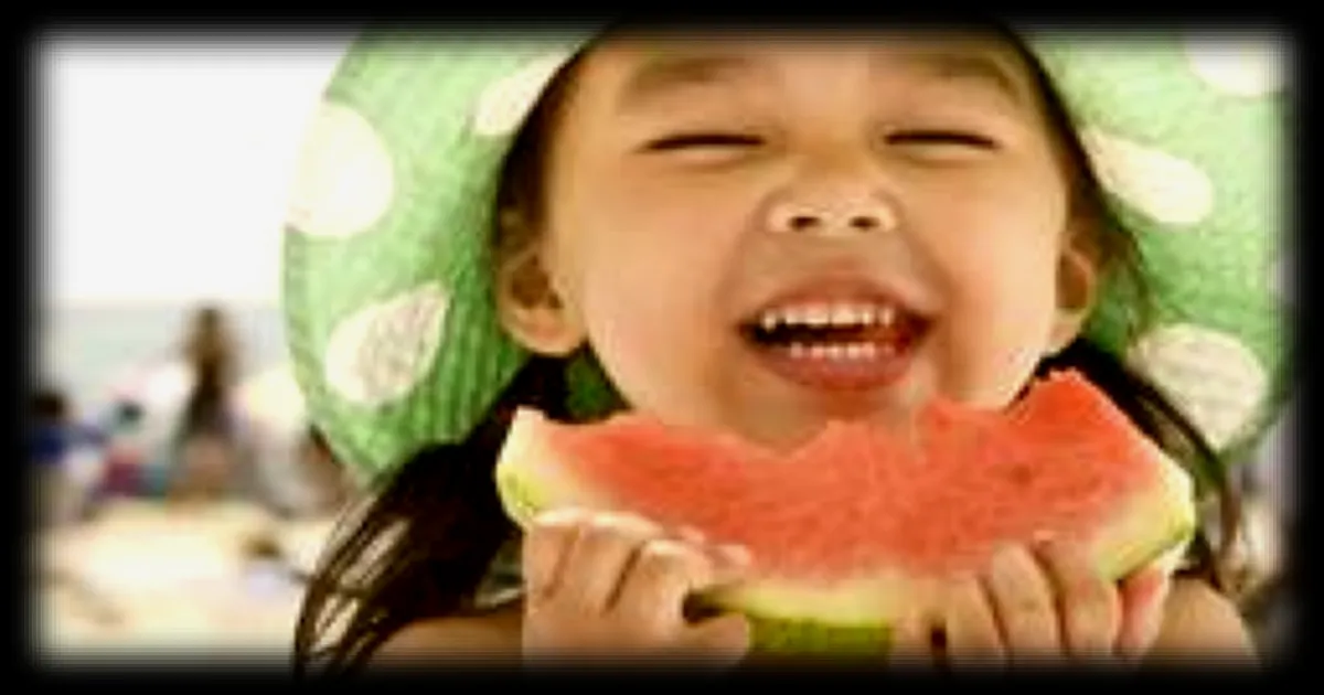 Transmettre des habitudes alimentaires saines aux enfants : comment agir comme parent