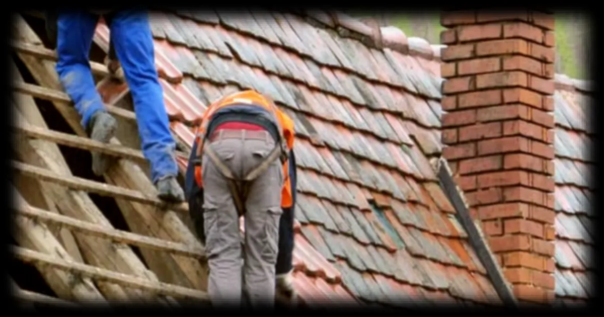 Trois personnes accusées d'avoir escroqué une cinquantaine de victimes et empoché un million d'euros en fraudant MaPrimeRénov'