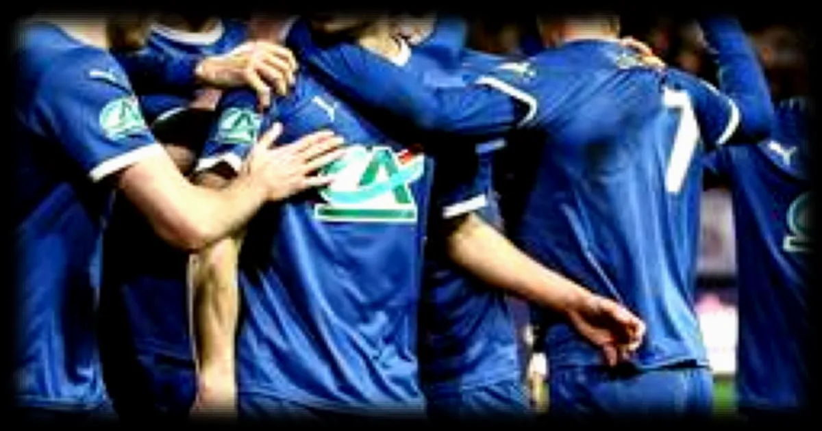 Troyes domine Boulogne-sur-Mer et reste en tete de la Ligue 2