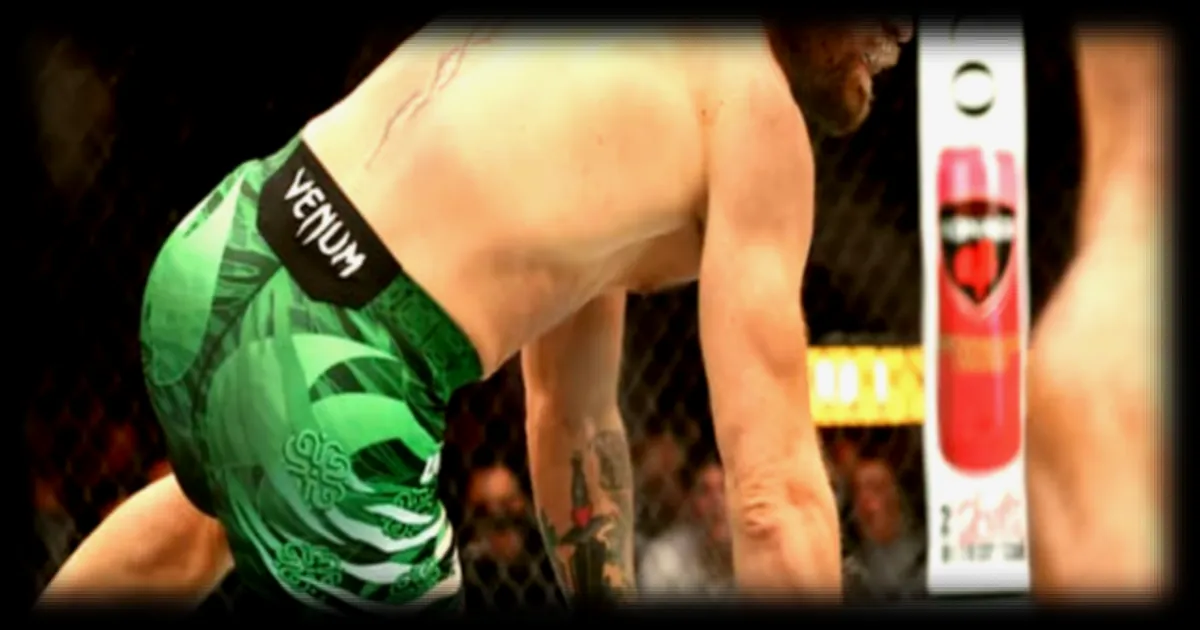 UFC : Conor McGregor souffre d'une blessure grave au genou, Dana White annonce une longue absence