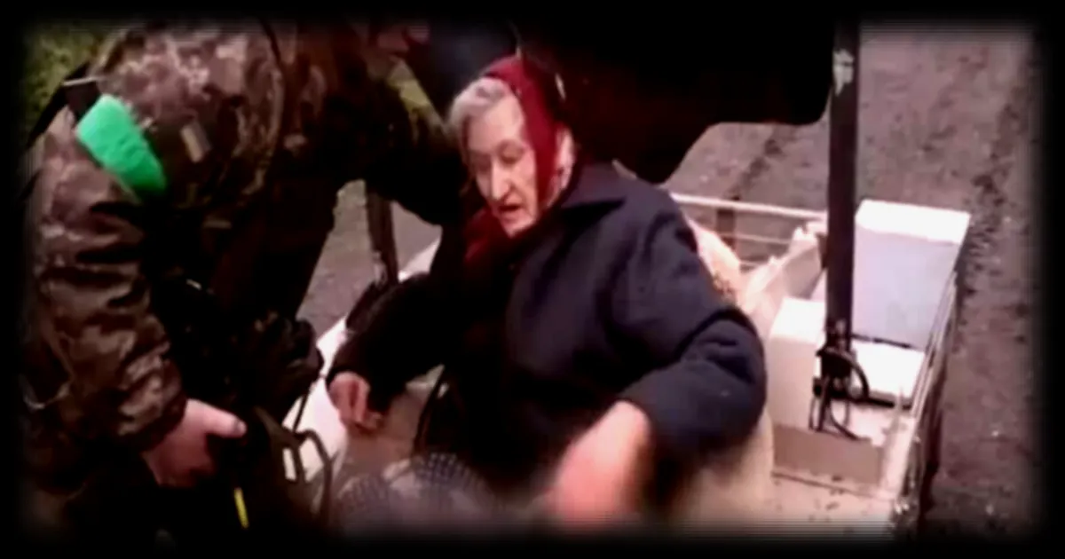 Ukraine : une septuagénaire secourue par un robot militaire