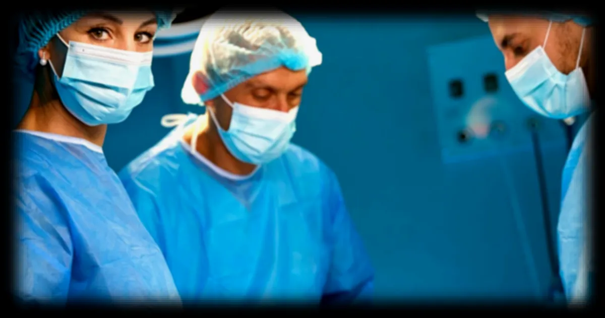 Un an après la première greffe de vessie, le patient va bien