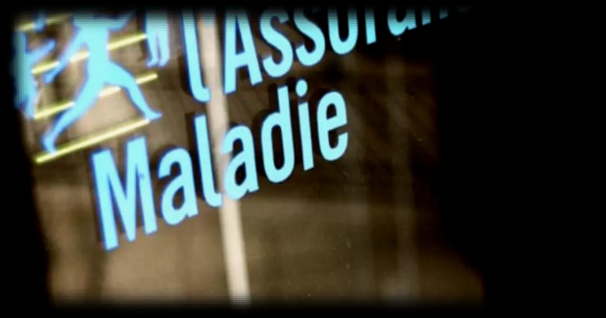 Un assuré condamné pour avoir travaillé pendant son arrêt maladie: une pénalité financière confirmée par la Cour de cassation