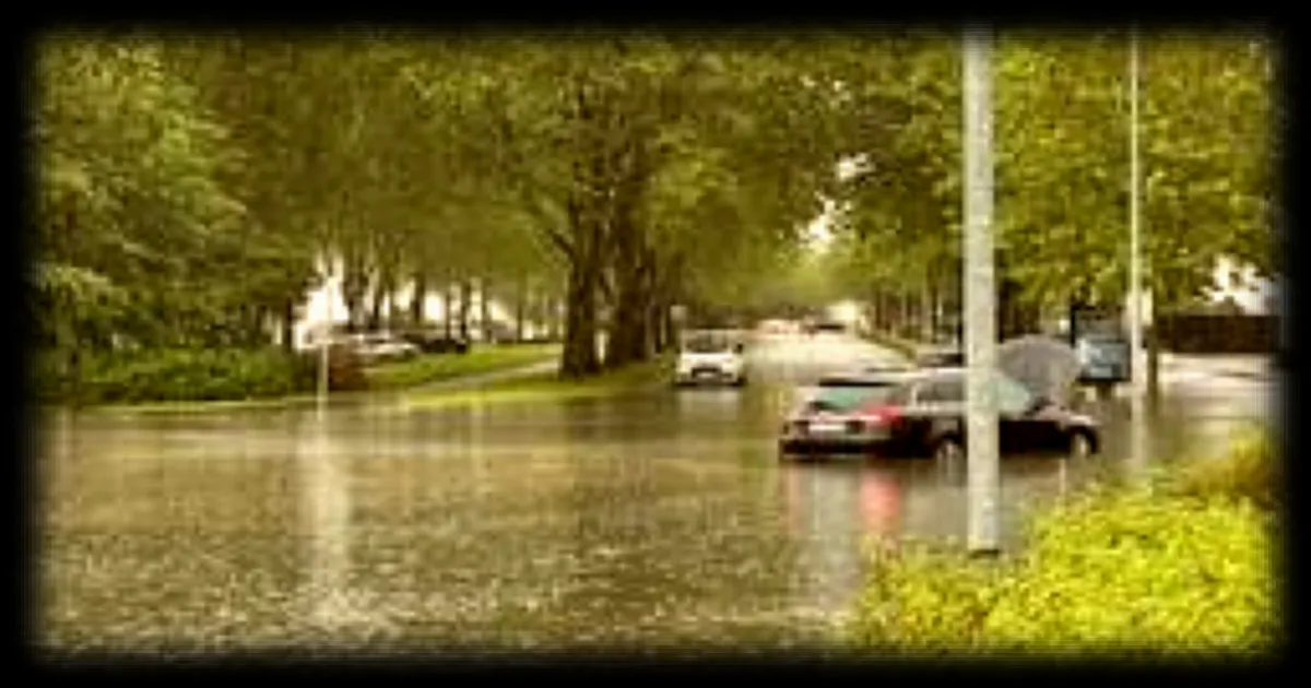 Un automobiliste se bat pour être indemnisé après que sa voiture a été emportée par les eaux lors d'une inondation