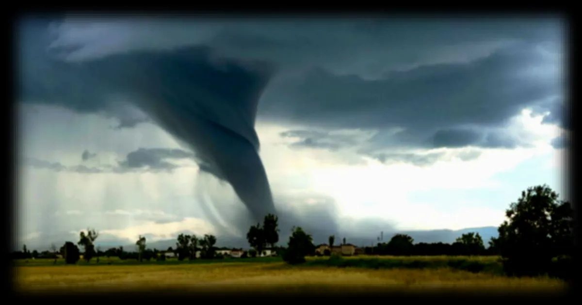 Un bébé de 4 mois miraculeusement sauvé après avoir été emporté par une tornade au Tennessee