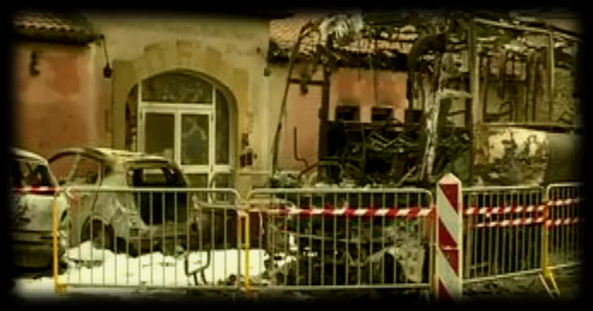 Un bus scolaire en Dordogne prend feu sans faire de blessé