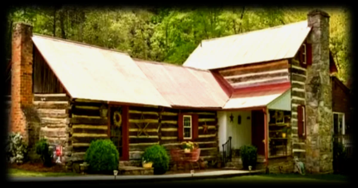 Un chalet historique de 1798 en Caroline du Nord mis en vente pour 575 000 dollars attire l’attention des médias américains