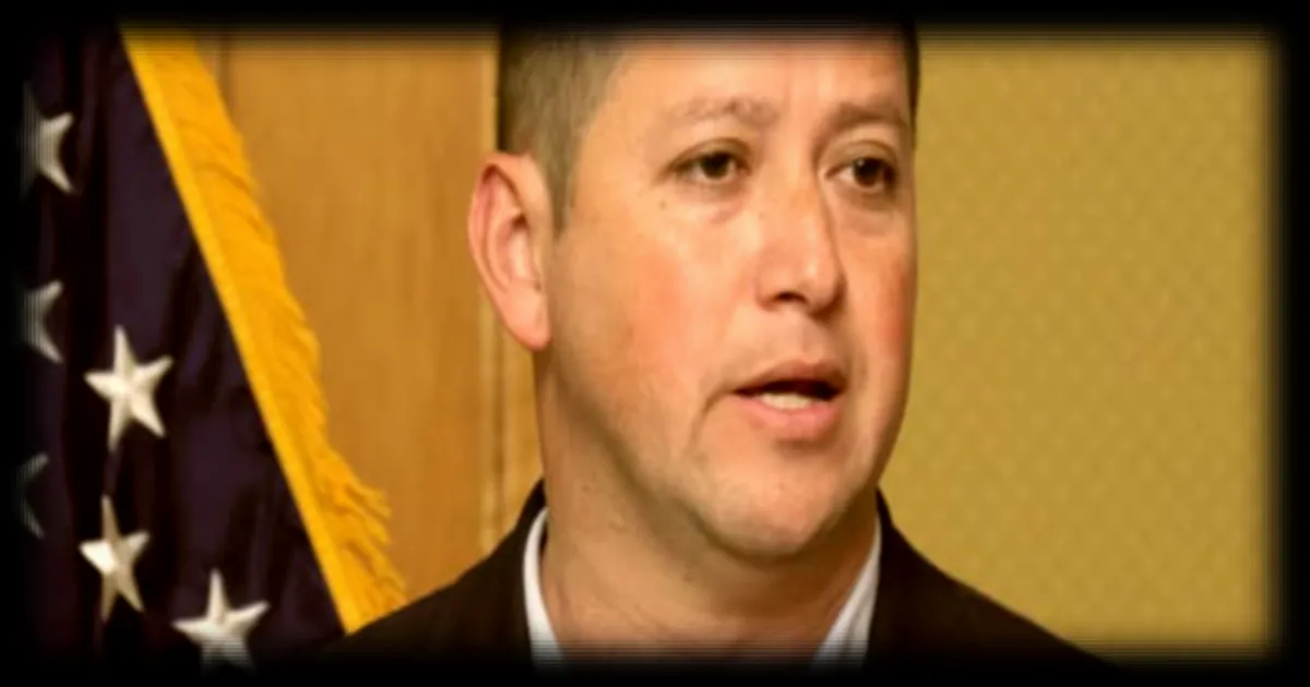 Un élu républicain du Texas renonce à sa réélection suite à une liaison avec une assistante