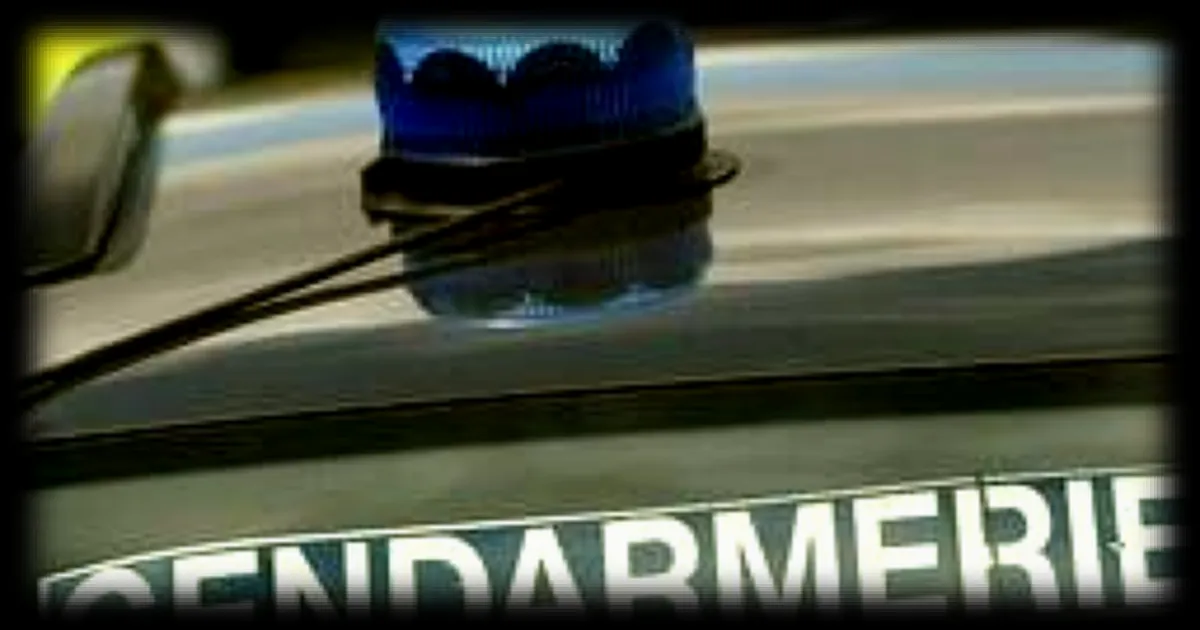 Un faux gendarme interpellé en Normandie pour circulation illégale avec gyrophare et sirène