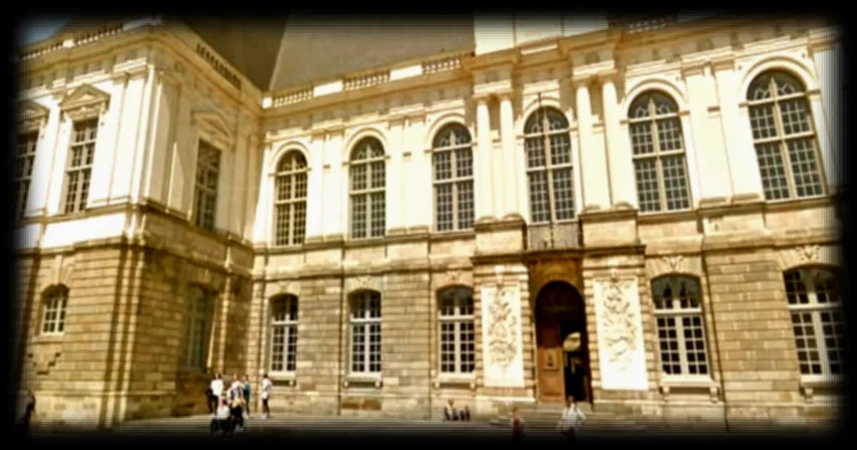 Un maire des Côtes d'Armor, mis en examen après la mort d'une administrée, remis en liberté