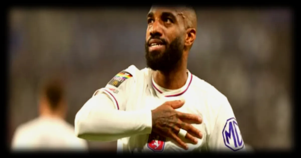 Un Niçois escroque 200 000 euros à la CAF en se faisant passer pour Alexandre Lacazette