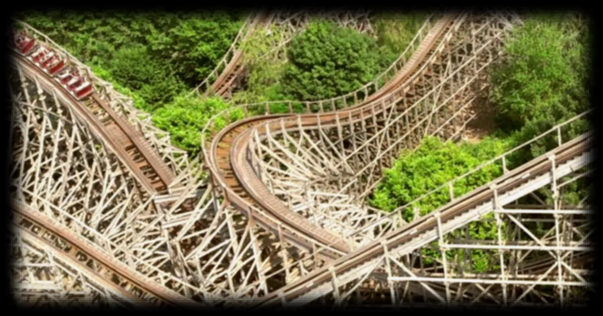 Un parc d'attractions européen dit adieu à l'une de ses montagnes russes emblématiques