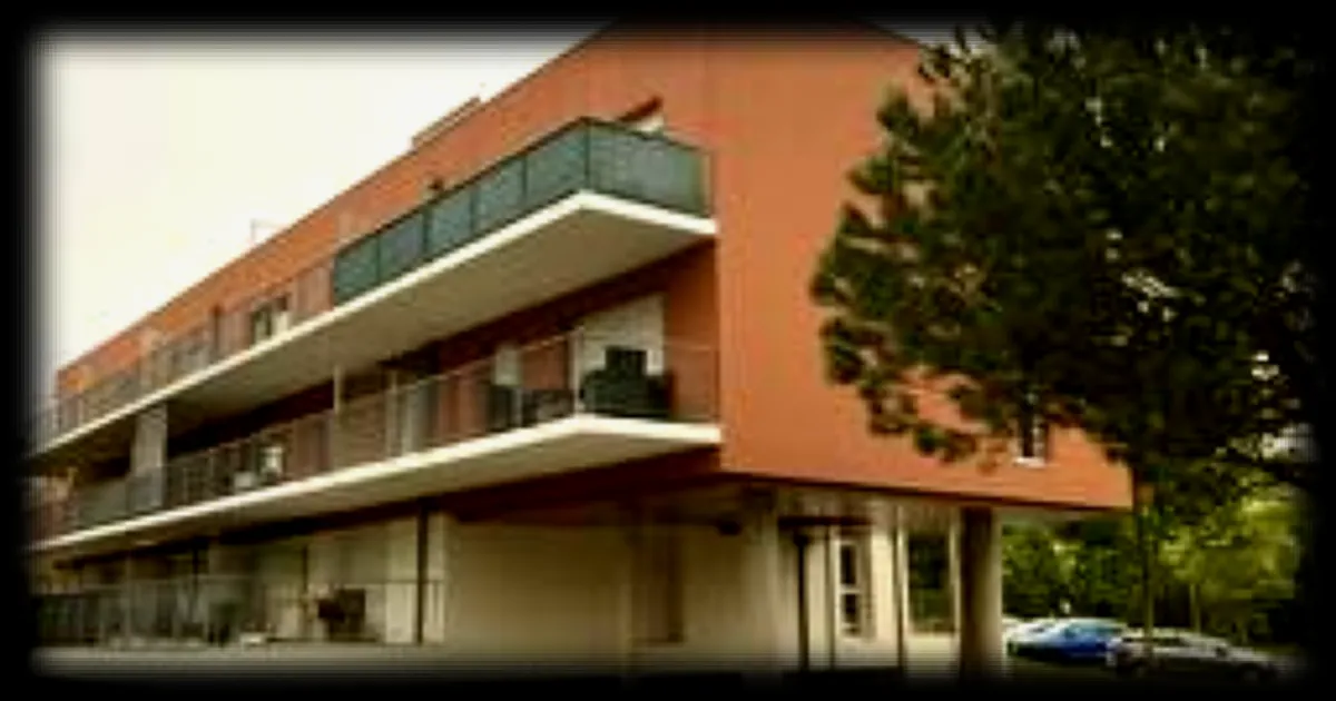 Un père de famille de 22 ans brûlé aux mains suite à l'explosion de sa gazinière aux Herbiers, en Vendée