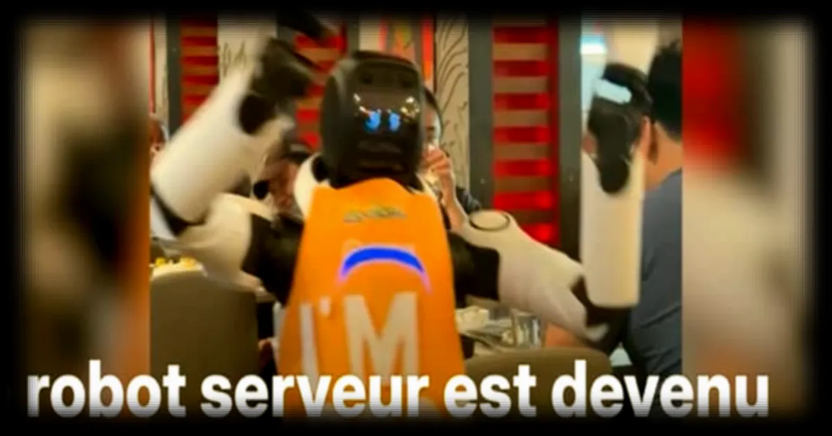 Un robot serveur se met à danser de manière inattendue dans un restaurant
