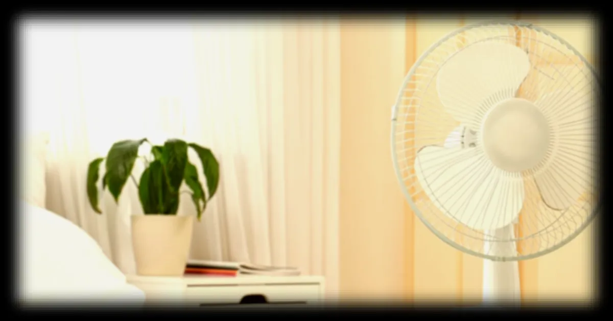 Une étude révèle pourquoi certains dorment mieux avec un ventilateur allumé toute la nuit