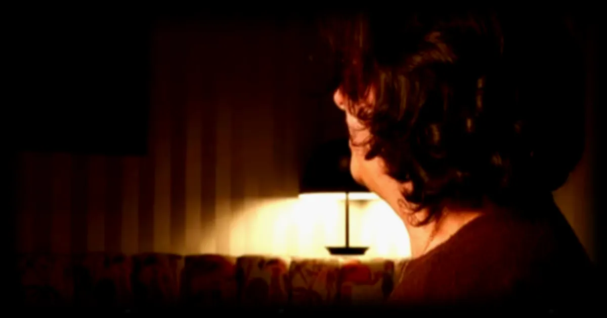 Une professeure témoigne après avoir été agressée au couteau par un élève