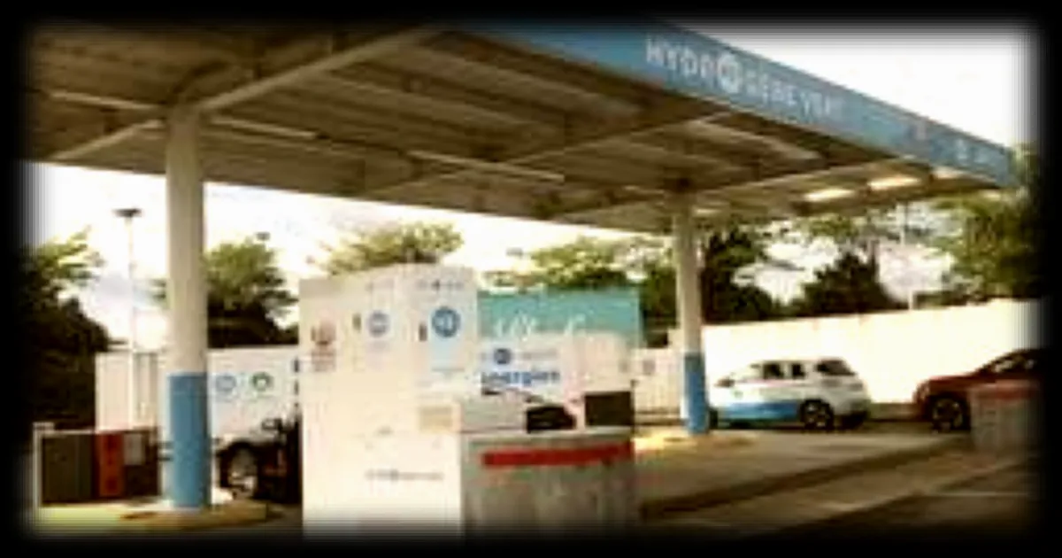 Une station-service innovante mise sur le biogaz, l’électricité et l’hydrogène depuis 2021