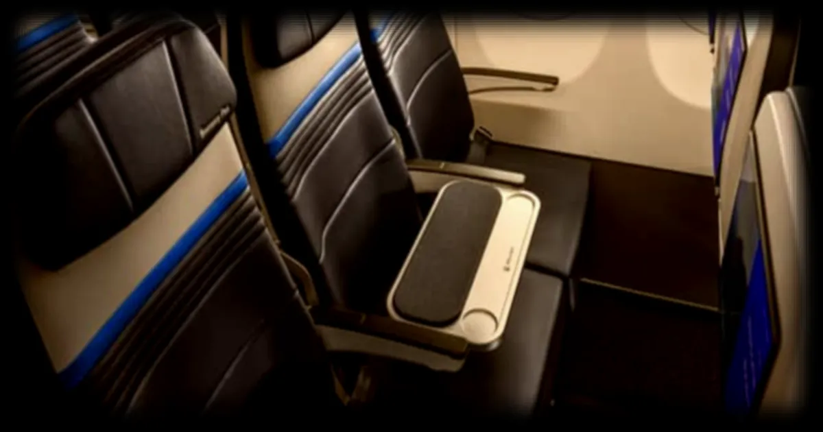 United Airlines innove en classe Economy Plus : des tablettes remplacent les sièges du milieu pour plus d’espace