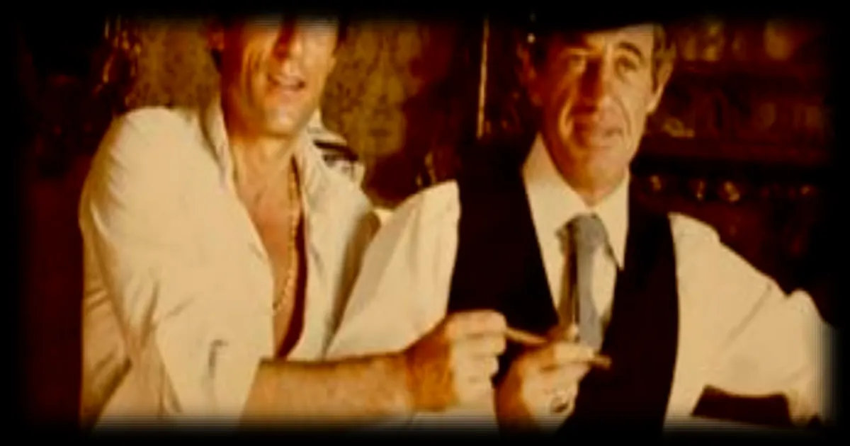 Vente aux enchères exceptionnelle des trésors de René Chateau, le producteur de cinéma, chez Millon