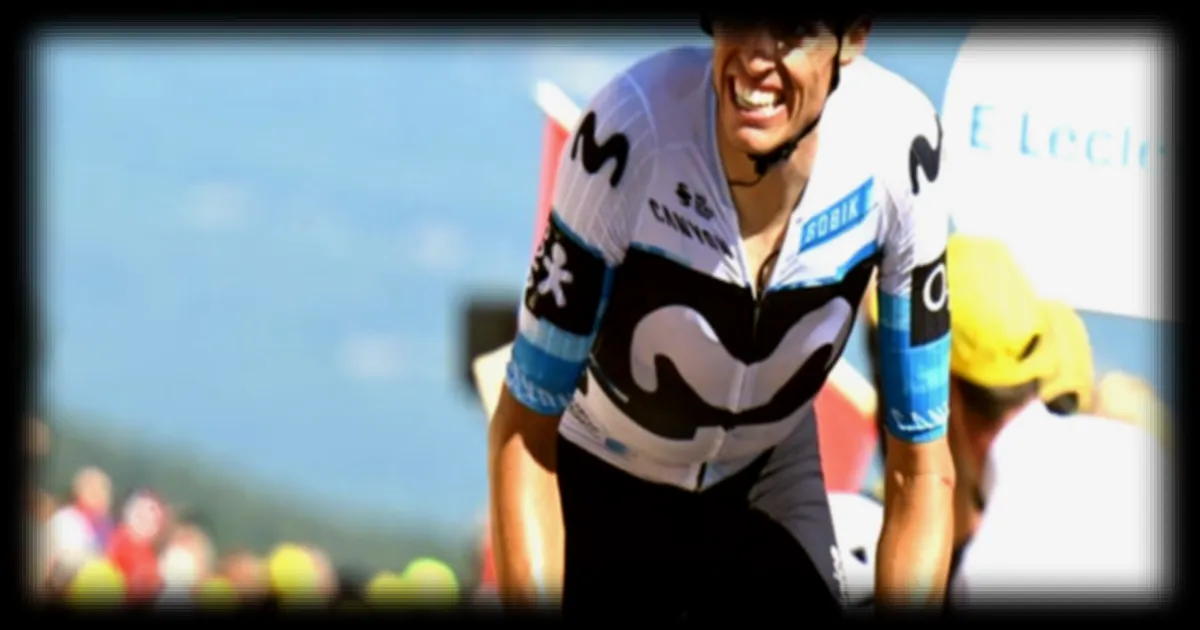 Vuelta 2026 : Mas, Roglic et Gall s'affrontent pour le maillot rouge après l'abandon de Pogacar