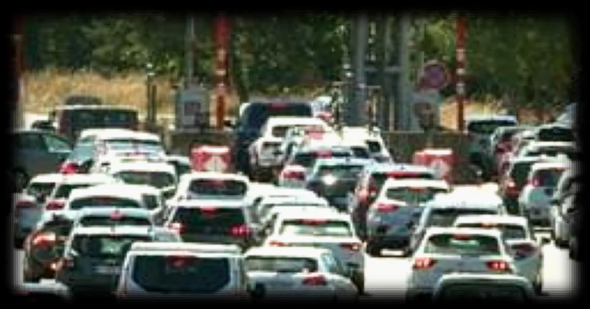 Week-end de la Pentecôte 2026 : trafic intense attendu dans l'Ouest et les massifs, selon Bison Futé