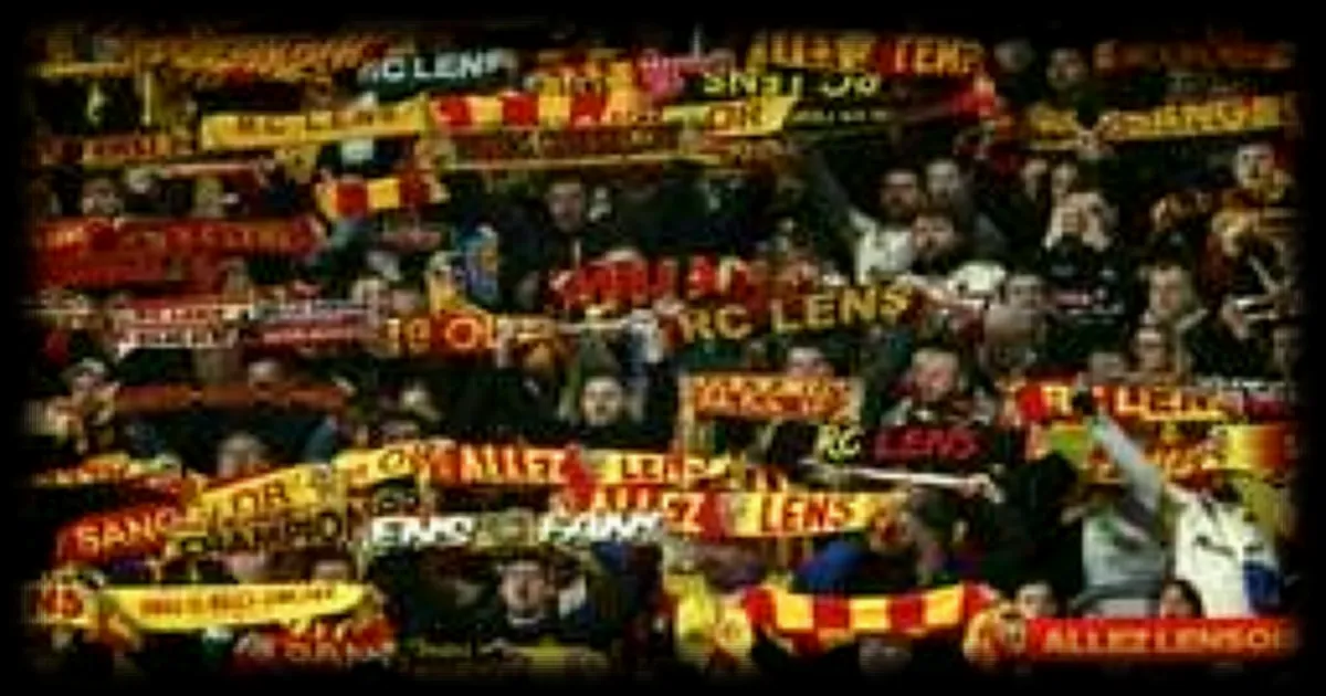 Xavier Bertrand soutient le RC Lens après le report du match contre le PSG