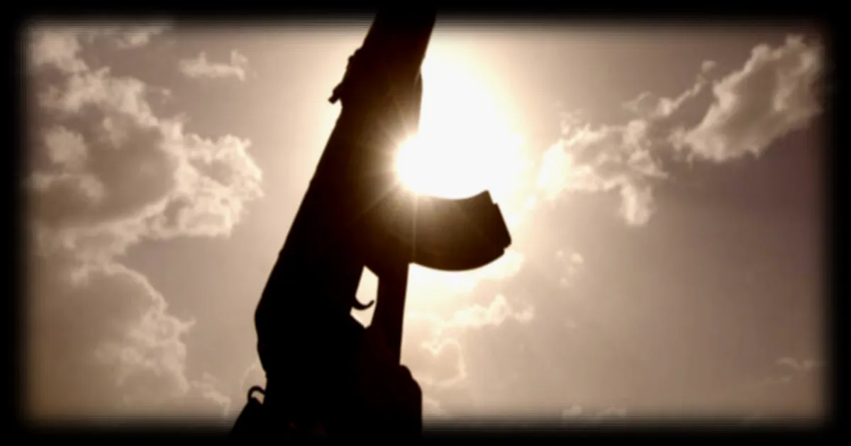 Yémen : les rebelles houthis revendiquent une attaque de missile contre l’Arabie saoudite en représailles à des frappes