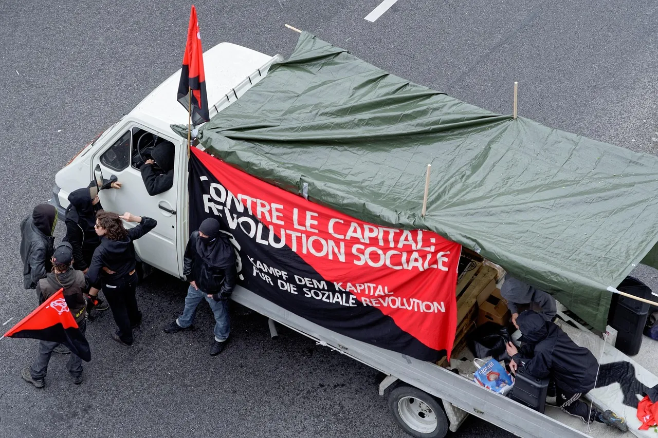 Terreur Graphique : quand la parole devient un rempart contre l’extrême droite